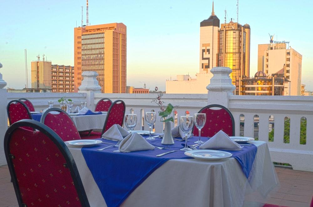 Sentrim Castle Royal Hotel Mombasa Eksteriør bilde