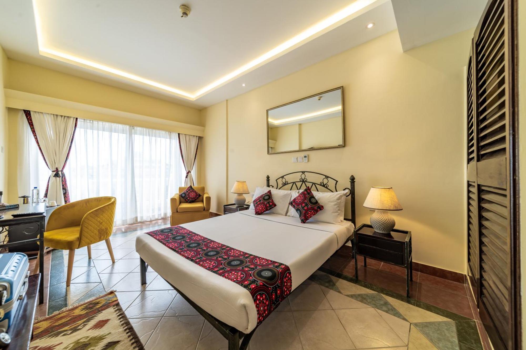 Sentrim Castle Royal Hotel Mombasa Eksteriør bilde