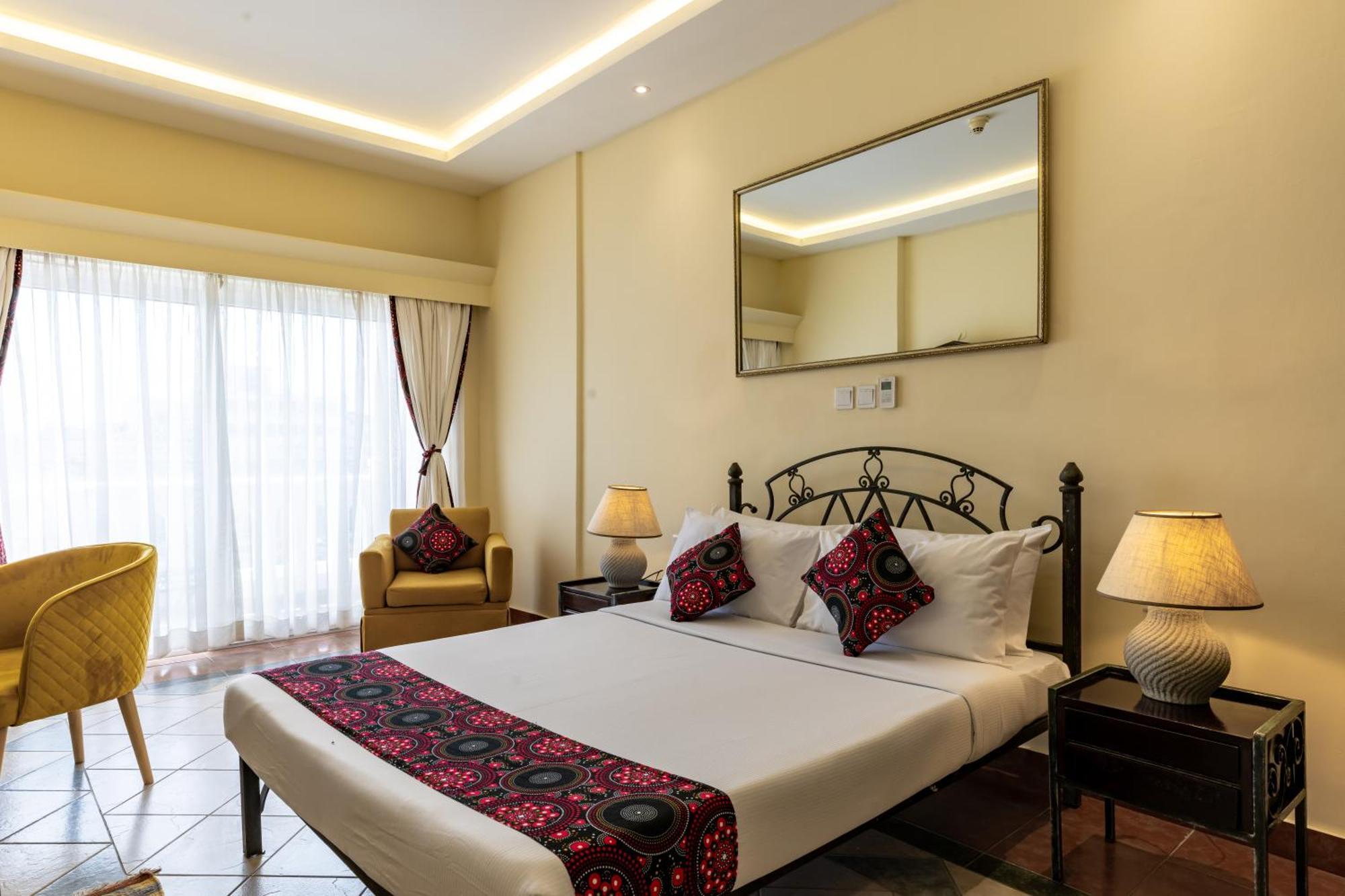 Sentrim Castle Royal Hotel Mombasa Eksteriør bilde